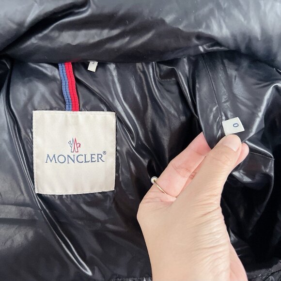Moncler Moka Long Down Water Resistant Hooded Parka Coat Black Womens Size 0 - Picture 8 of 13
